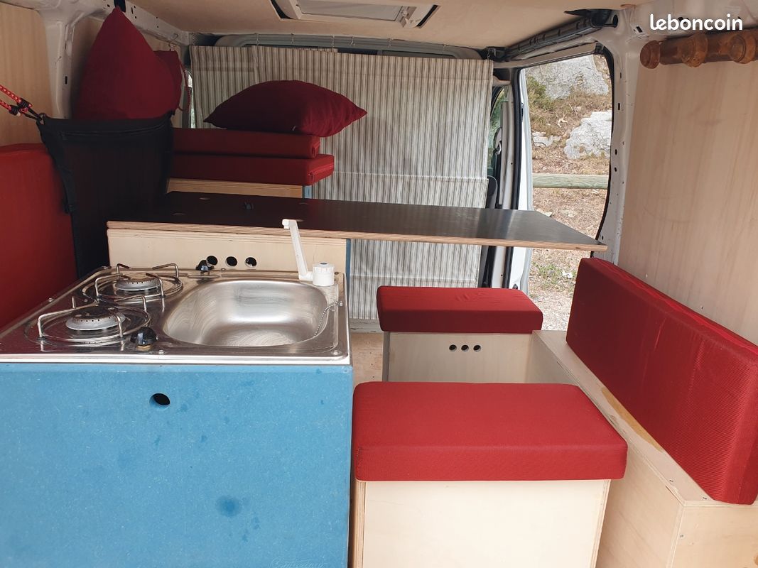 Van peugeot expert II aménagé (image 3)