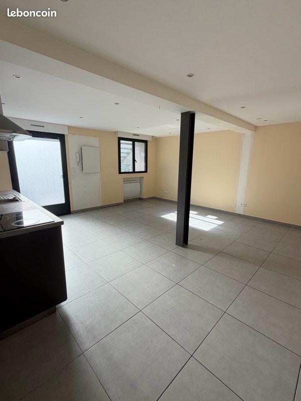 Appartement 2 pièces 52 m² · à Fontenay-sous-Bois · 52 m² · 1 180 €/mois