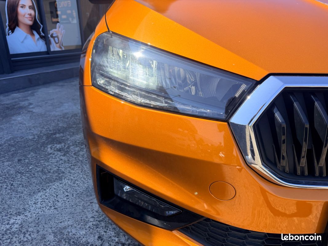 SKODA FABIA 1.0 TSI 95 CH SPORT EDITION + CAMERA DE RECUL + CARPLAy (image 25)