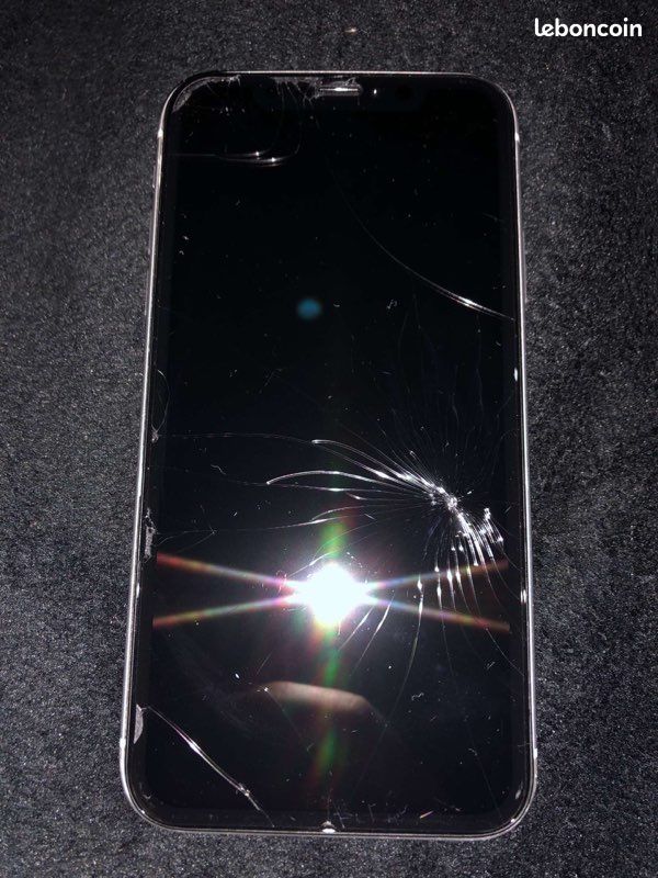 Téléphone iphone xr (image 1)
