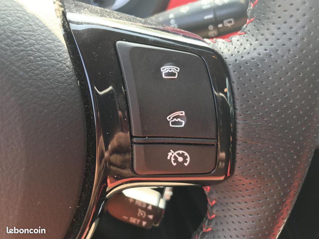 TOYOTA YARIS 1.3 - 100 VVT-i III 2011 Style PHASE 2 (image 12)