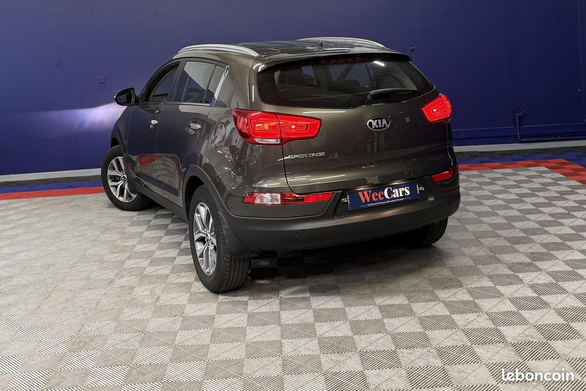 KIA SPORTAGE 1.7 CRDI 115 cv (image 4)