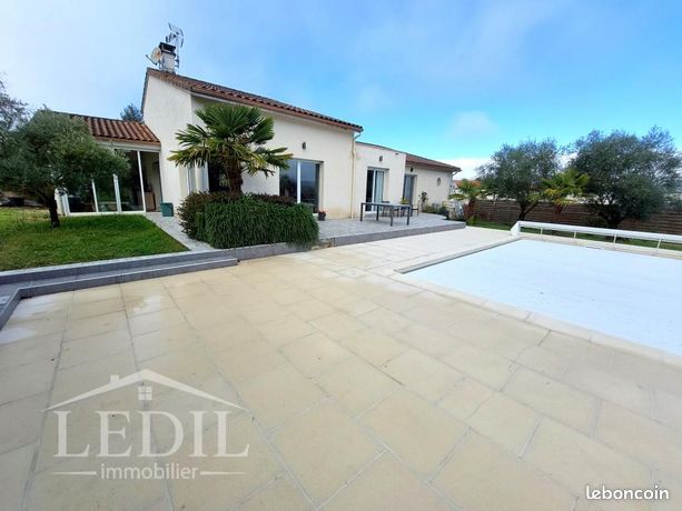 Villa 4 pièces 181 m²