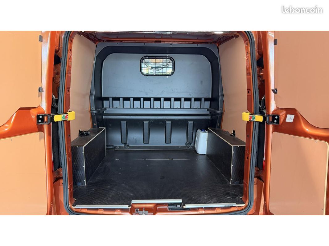 FORD TRANSIT CUSTOM 2.0 TDCi - 170 CH- BVA S&S - Garantie 12 mois (image 19)