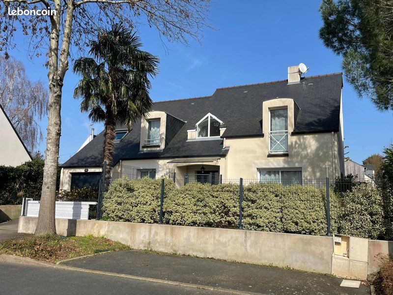Maison 8 pièces 193 m² · à Orvault · 193 m² · 490 000 €