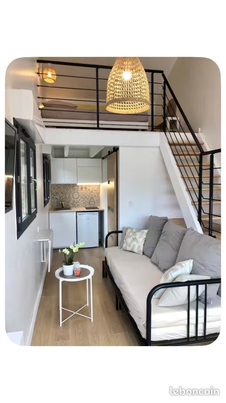 Appartement 1 pièce 12 m² · à Saint-Geniès-des-Mourgues · 12 m² · 600 €/mois