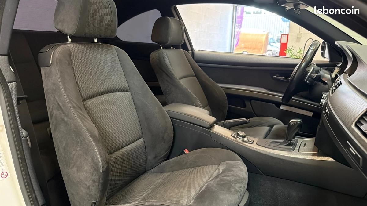 BMW Série 3 E92 Coupe 320 d 320d xDrive Pack M (image 16)