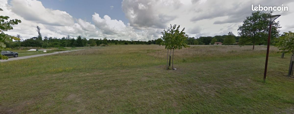 Terrain à bâtir de 1094 m² à LACQUY (40) · 33 914 €