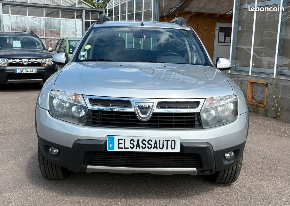 Dacia Duster 1.5 dCi Prestige 4x4 110ch/ Courroie de distri à jour/ Bluetooth/ Attelage/ Jantes alu/ 184.400 kms (image 8)