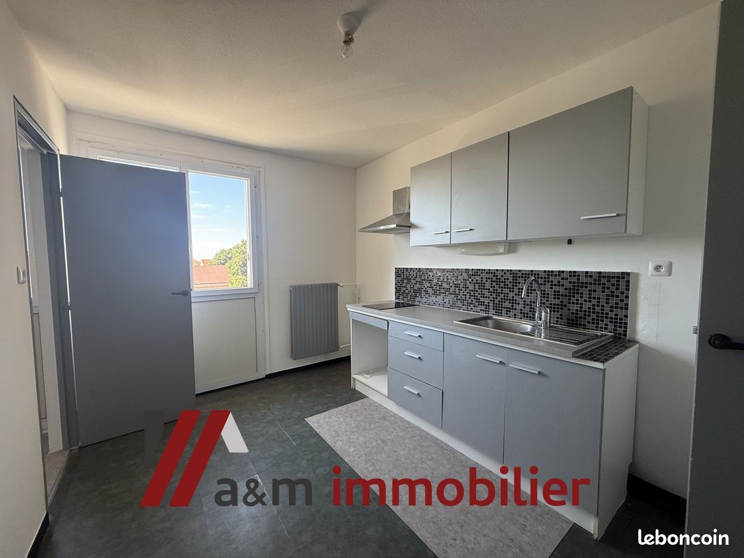 Appartement 2 pièces 48 m² · à Port-de-Bouc · 48 m² · 740 €/mois
