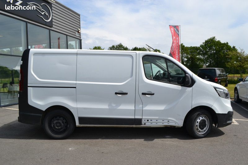 Renault TRAFIC III FG L1H1 2T8 2.0 BLUE DCI 130CH GRAND CONFORT E6E (image 3)