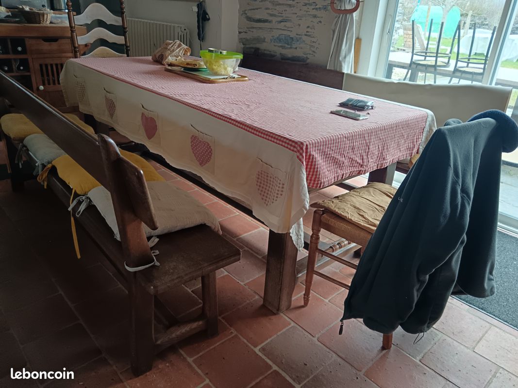 Table et bancs salle à manger (image 2)