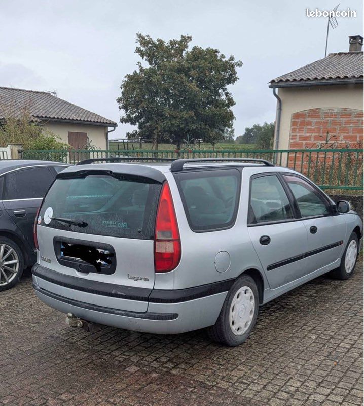Renault Laguna pour pièces (image 2)