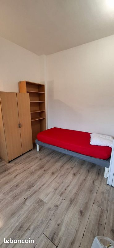 Appartement 1 pièce 17 m² · à Amiens · 17 m² · 300 €/mois