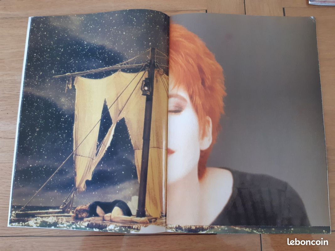 MYLENE FARMER MAgazine n° 25 2002 complet avec poster (image 3)