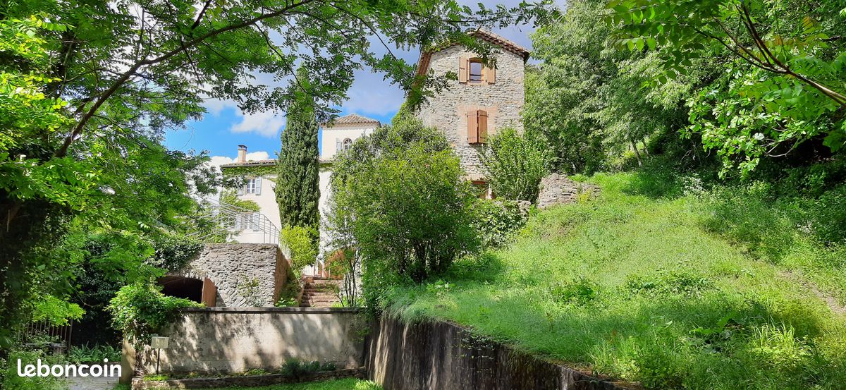 Maison 16 pièces 450 m² · à Saint-Martin-de-Valgalgues · 450 m² · 579 000 €