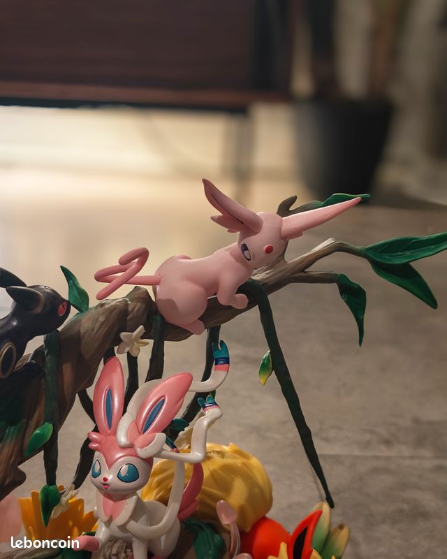 Figurine Pokémon Evoli et toutes ses évolutions (image 3)