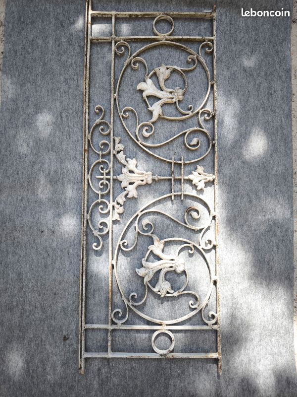 3 Grilles de fenêtre anciennes en fonte d’art – Époque Meulière (image 3)