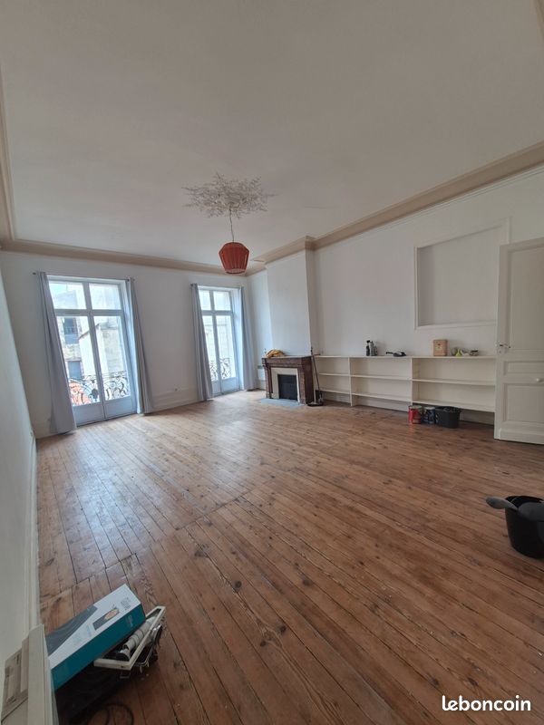 Appartement 1 pièce 51 m² · à Bordeaux · 51 m² · 890 €/mois