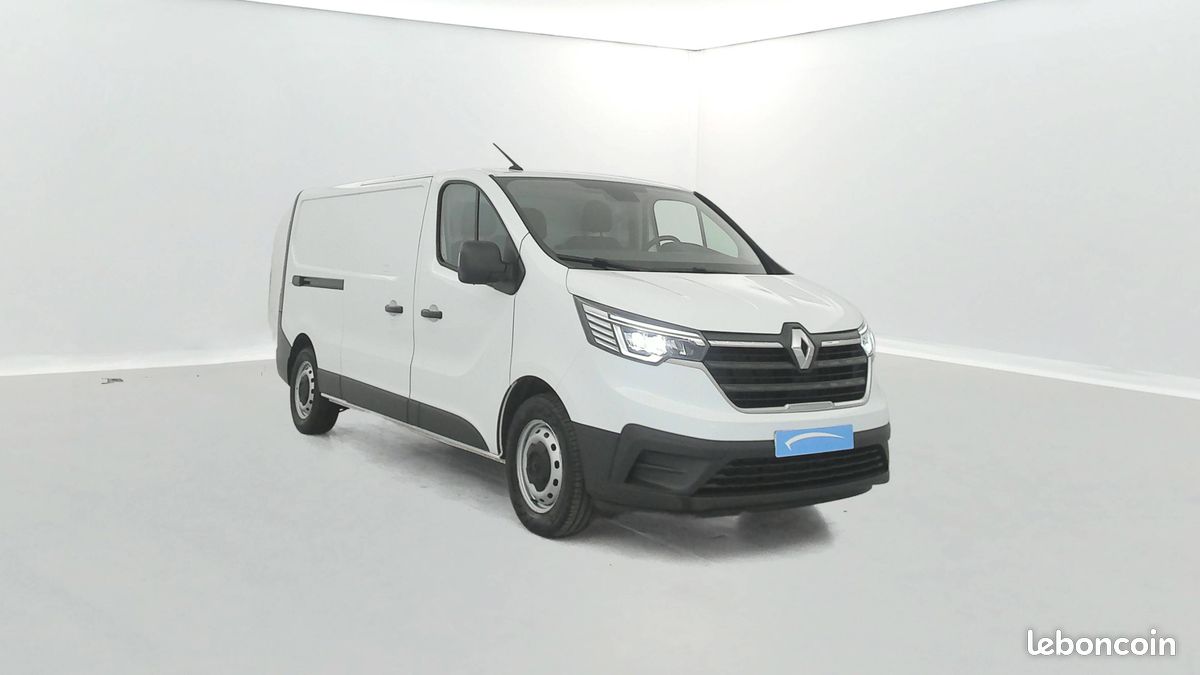 Renault trafic fgn l2h1 3000 kg blue dci 130 confort (image 7)