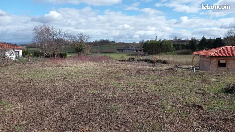 Terrain 635 m² Saint Georges Sur Allier