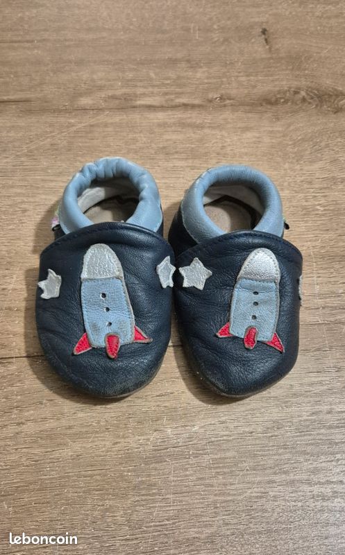 Lot chaussons souples cuir Bibalou 12-18 mois Chaussures