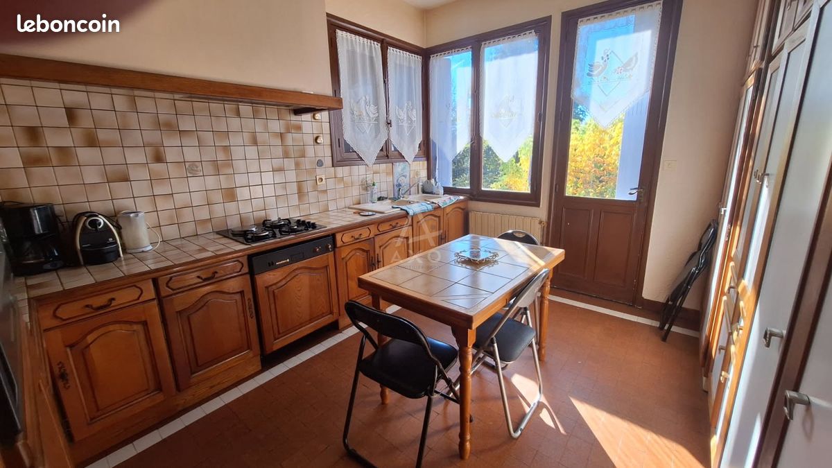 Maison de ville 7 pièces 130 m² (image 3)