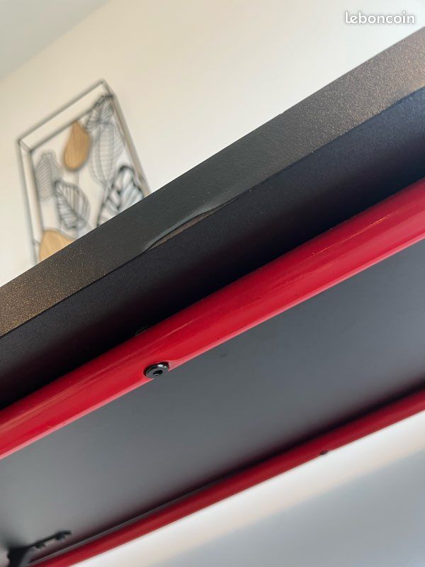 Bureau Gamer / Bureau de travail (acheté chez BUT) - Effet Carbone (image 11)