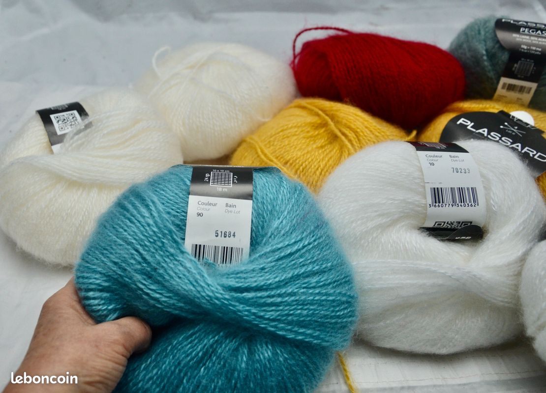 Lot De 10 Pelotes De Fil à Tricoter Plassard - Couleur Blanc Cassé (127), Aiguille N°3.5