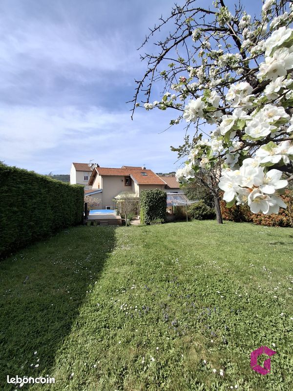Maison 5 pièces 110 m² · à La Ricamarie · 110 m² · 189 900 €