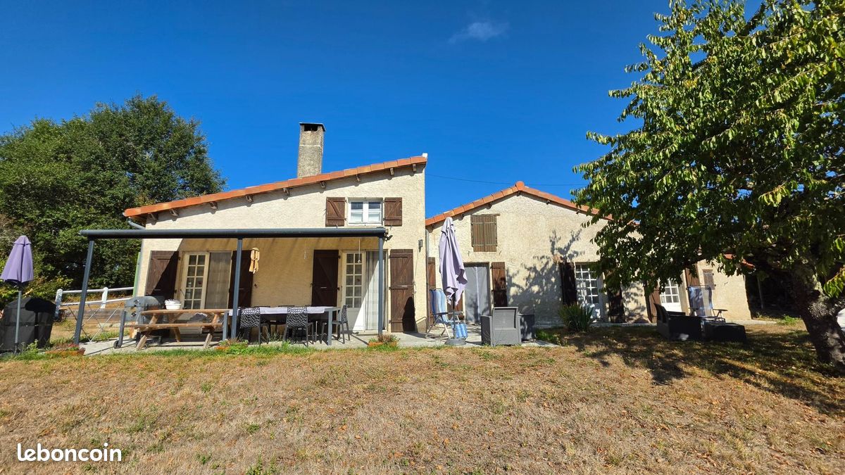 Maison 3 pièces 110 m² · à Luchapt · 110 m² · 126 000 €