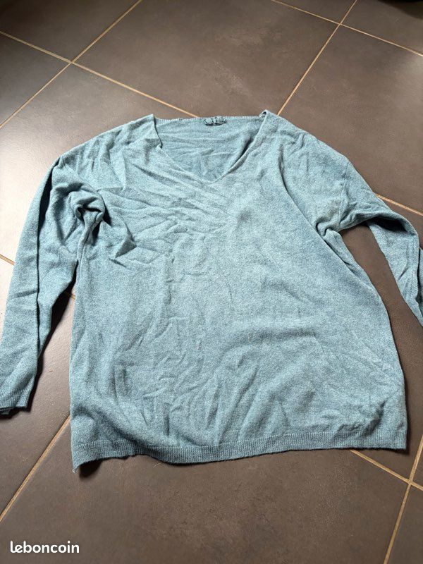 Pull bleu, pull chaud, pull femme (image 1)
