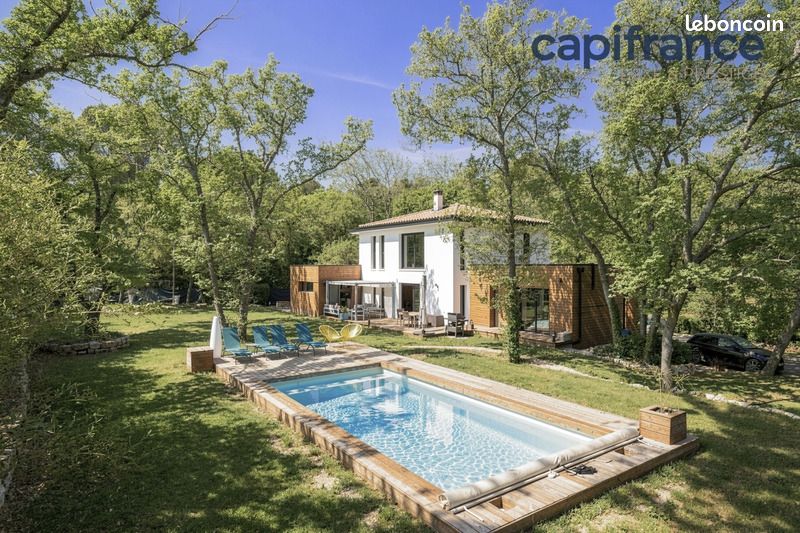 Maison 5 pièces 170 m² · à Éguilles · 170 m² · 1 581 000 €