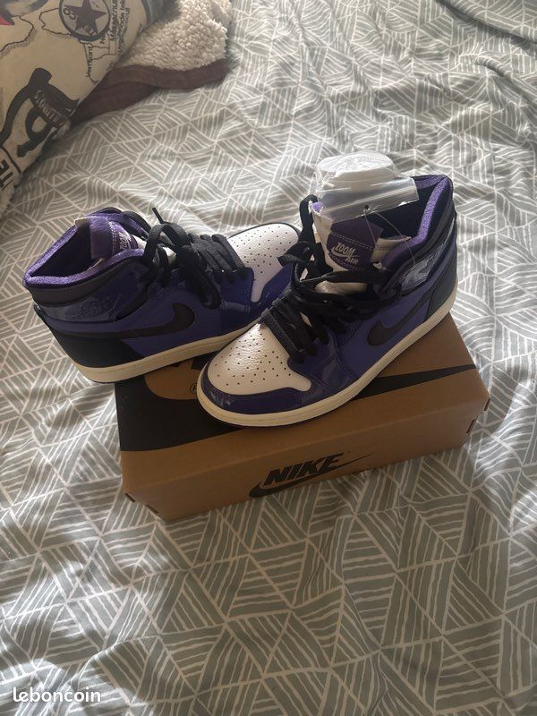 Chaussure Jordan violette (image 2)