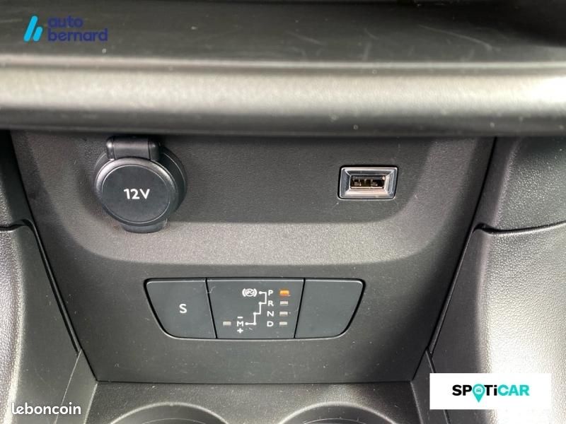 Citroen C3 1.2 PureTech 110ch S&S Shine EAT6 (image 19)