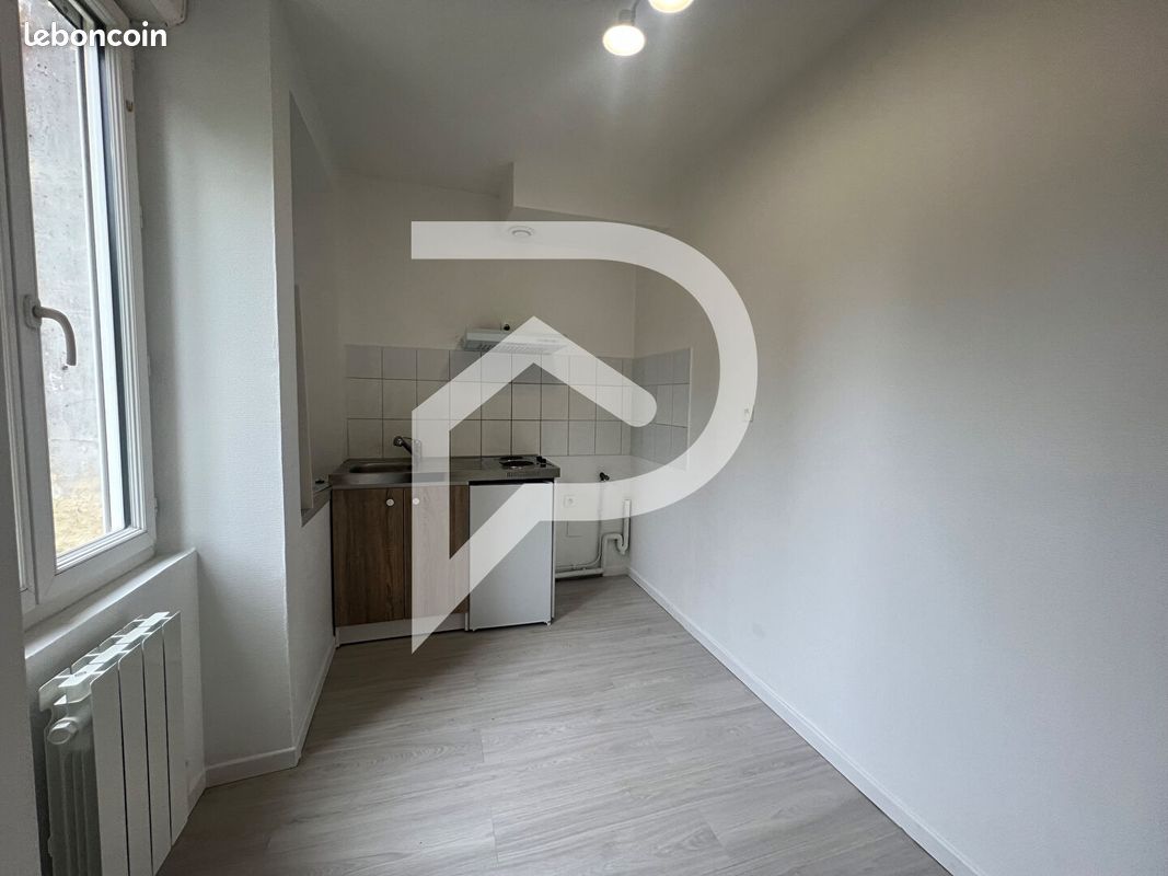 Appartement 1 pièce 28 m² · à Périgueux · 28 m² · 420 €/mois