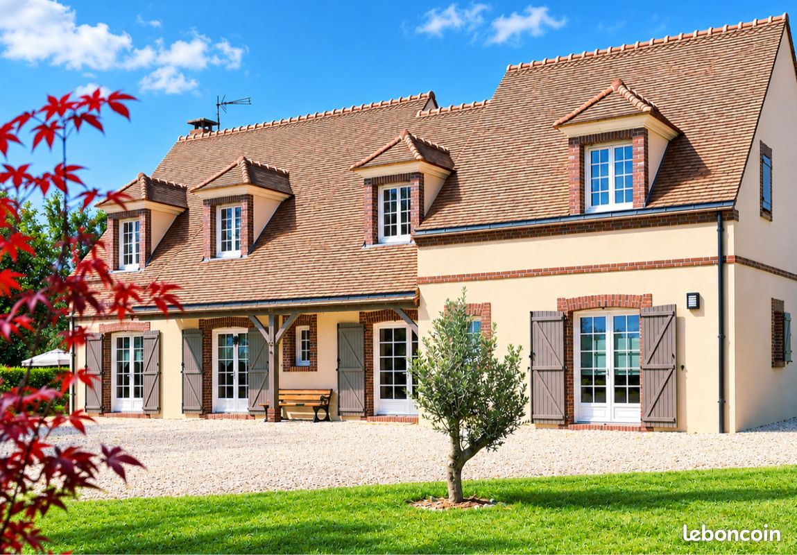 Maison 10 pièces 280 m² · à Sens · 280 m² · 580 000 €