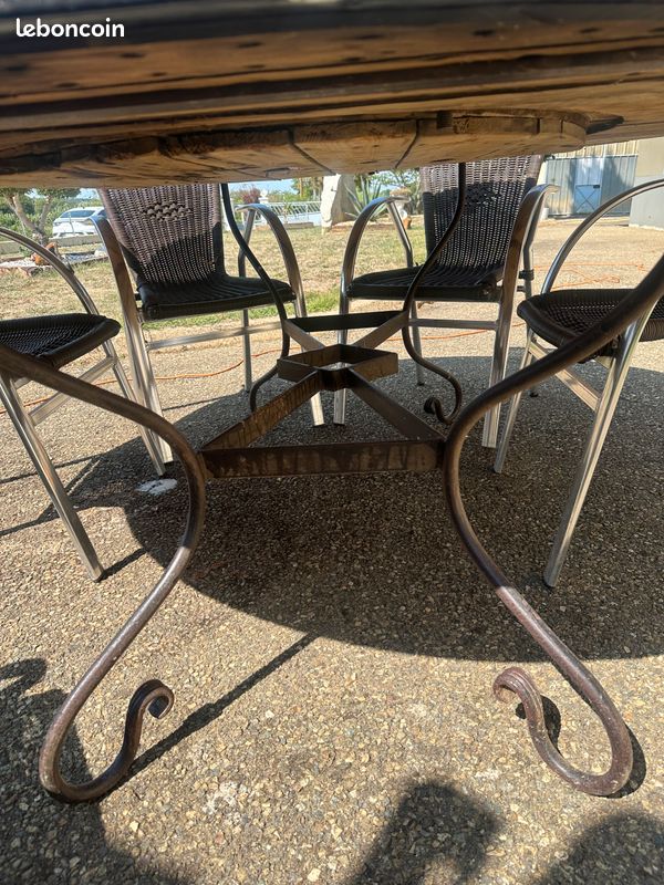 Table à manger ronde (image 3)