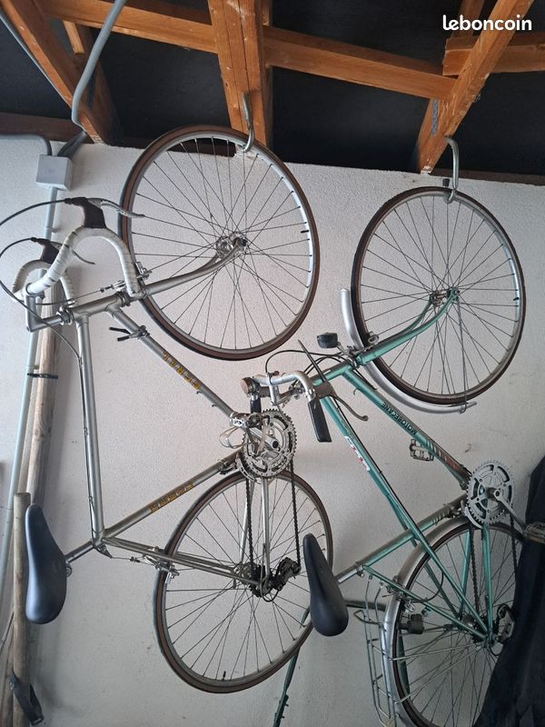 Lot De 190 Rayons Vélo WheelMaster – 211 Mm – Argent J-Bend – Neuf (Ancien Stock)