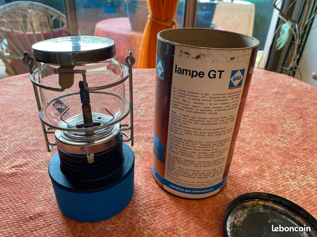 Lampe de camping à piles - Petite annonce - Luneville