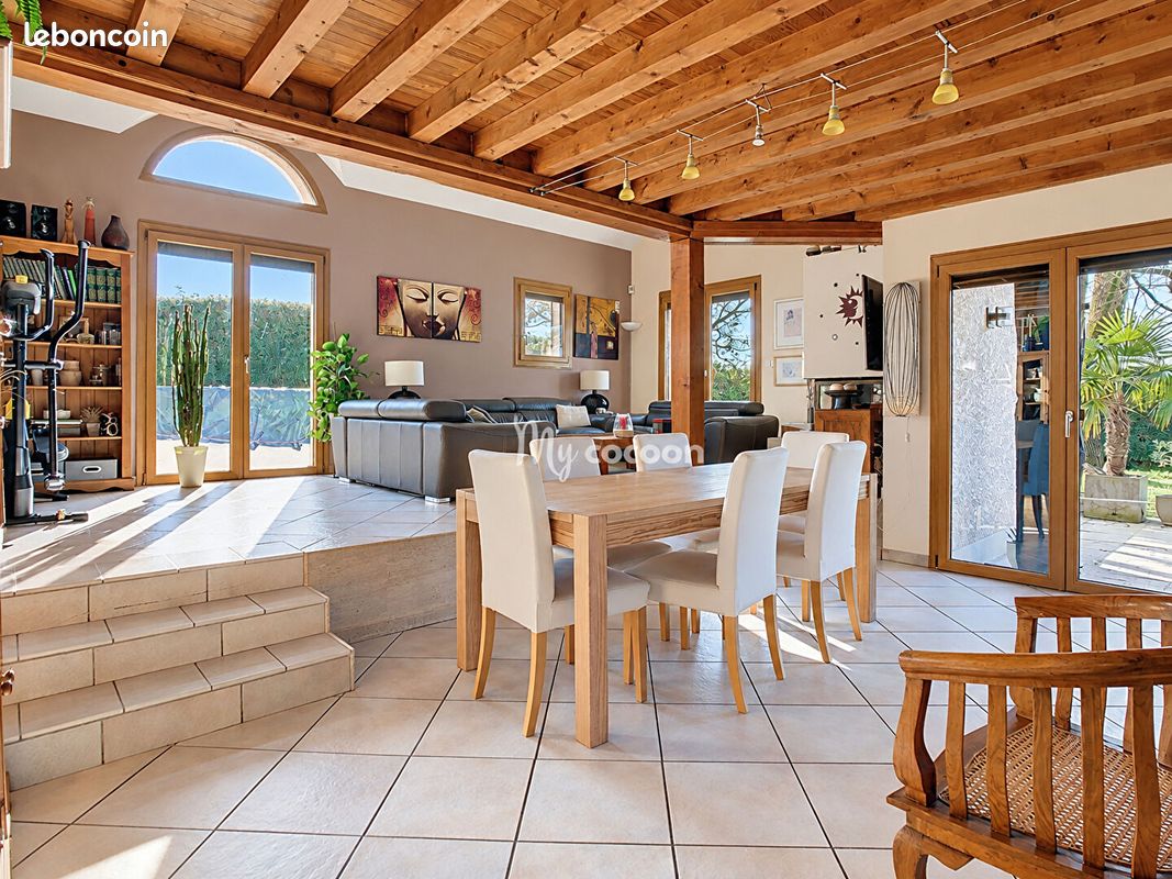 Maison 6 pièces 177 m² · à Béligneux · 177 m² · 485 000 €
