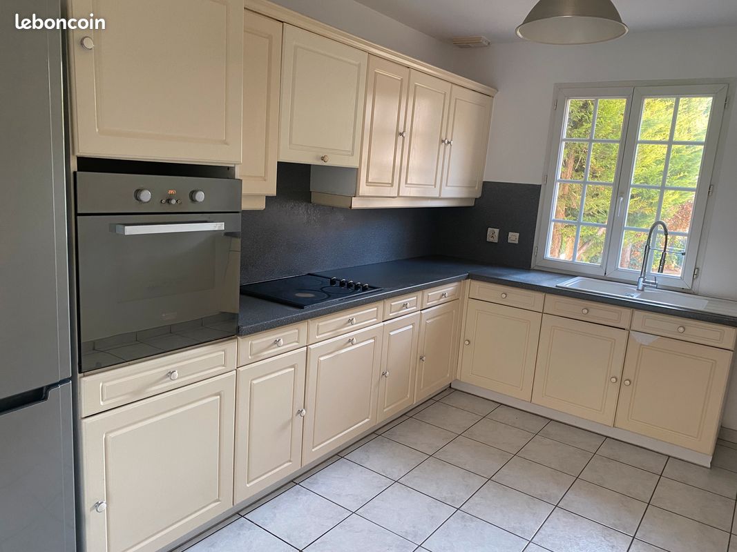 Maison a louer creteil - 5 pièce(s) - 140 m2 - Surfyn