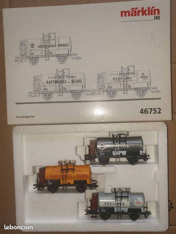 Märklin ancien 374.6, wagon citerne ESSO STANDARD DB