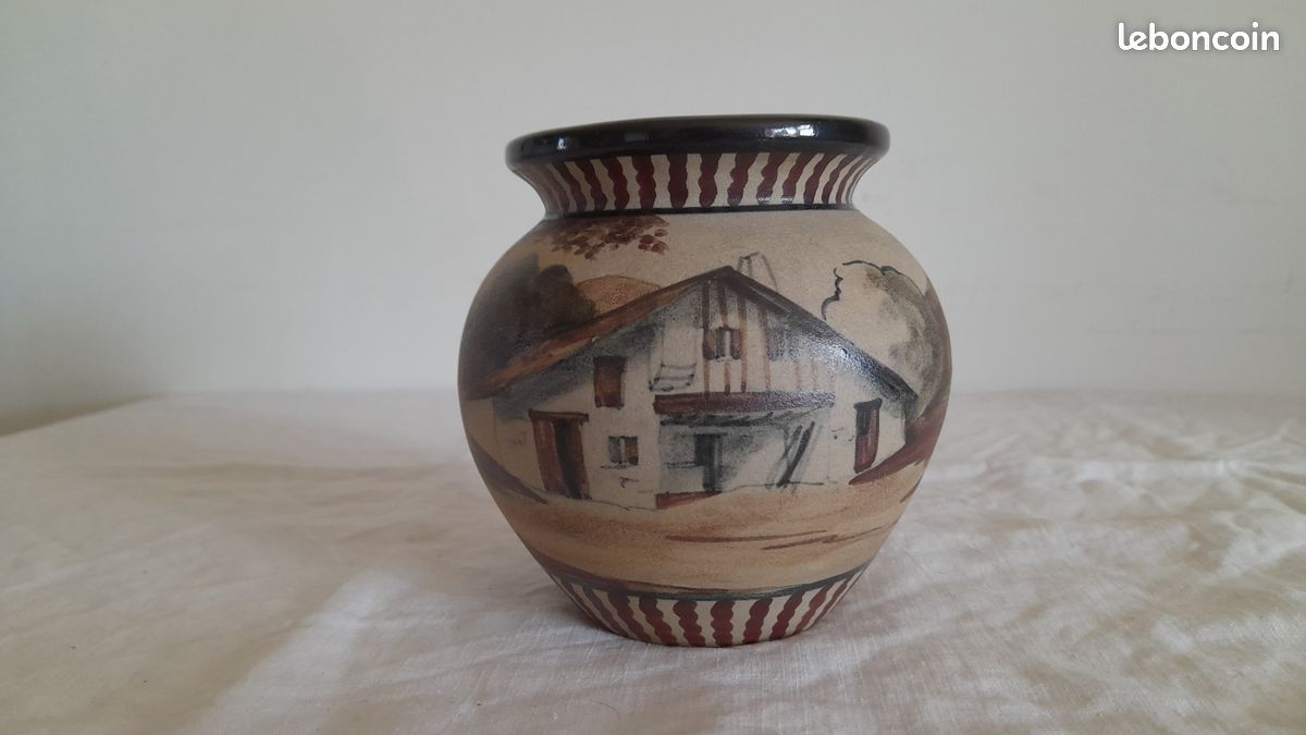 Vase céramique de Ciboure signé David, décor basque peint à la main. Parfait état (image 16)
