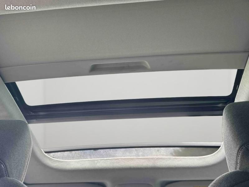Citroen C4 BlueHDi 130ch S&S Shine EAT8 (image 22)