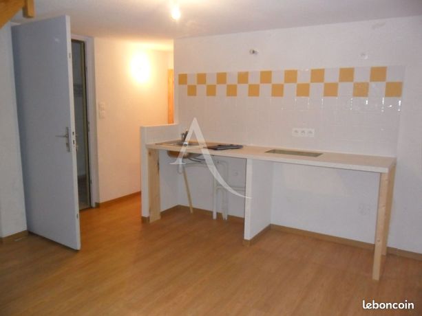Studio 1 pièce 19 m²