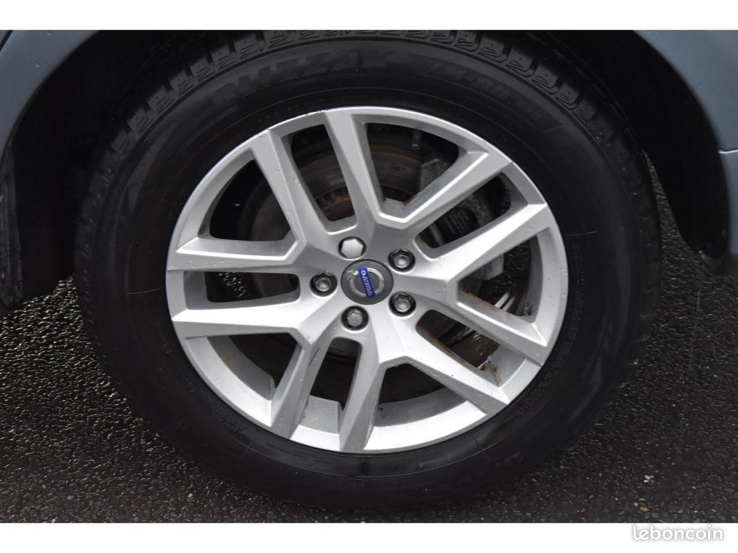 VOLVO XC60 T5 AWD 245 ch Xénium Geartronic A (image 32)