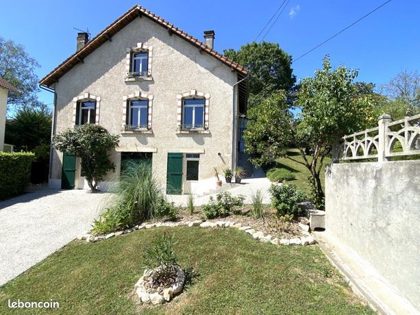 Maison 9 pièces 206 m²