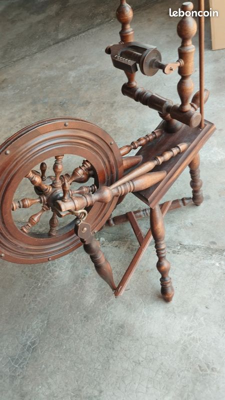 Rouet de décoration (image 2)