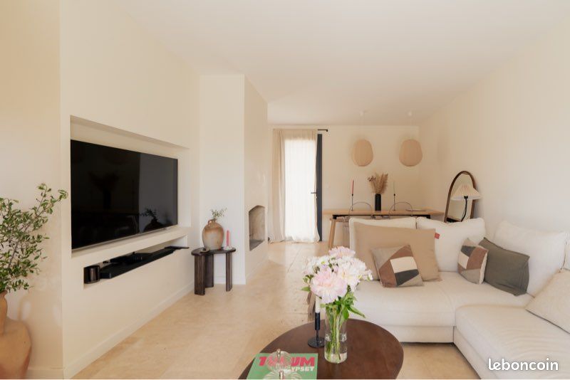 Maison 5 pièces 103 m² · à Aix-en-Provence · 103 m² · 2 500 €